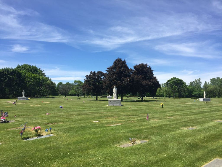 Christian Memorial Gardens West (Christian Memorial Estates) - Rochester Hills