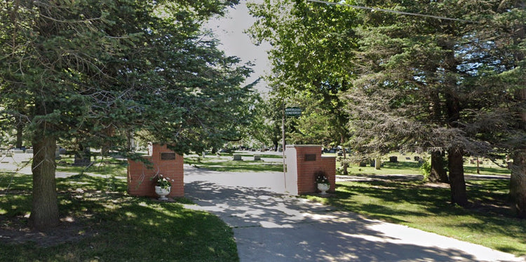 Waterloo Cemetery - Waterloo