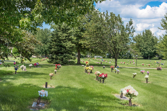Oak Lawn Memorial Gardens - Olathe