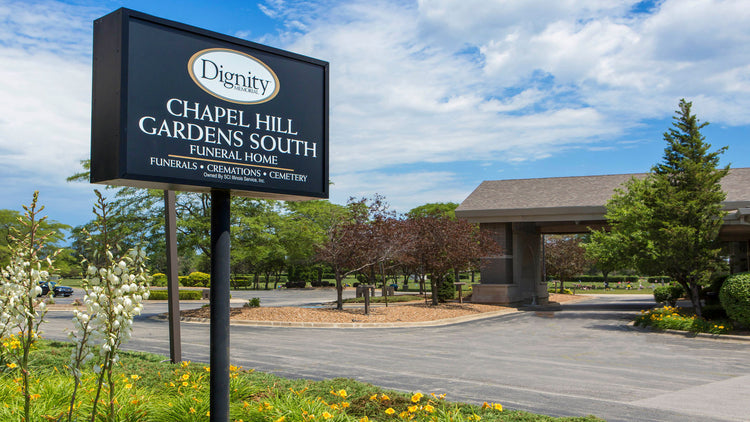 Chapel Hill Gardens South and Cemetery - Oak Lawn