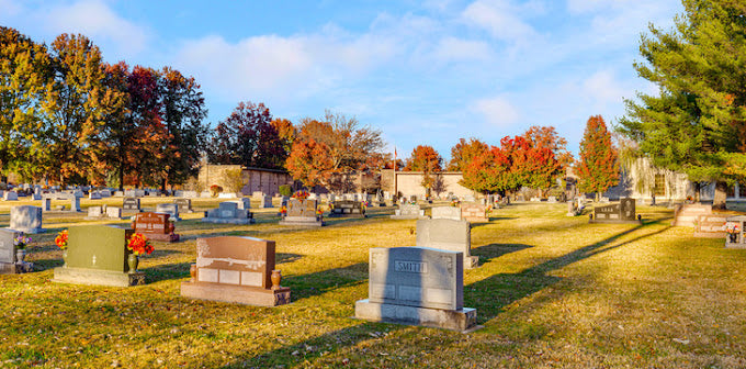 Kraft-Graceland Memorial Park - New Albany