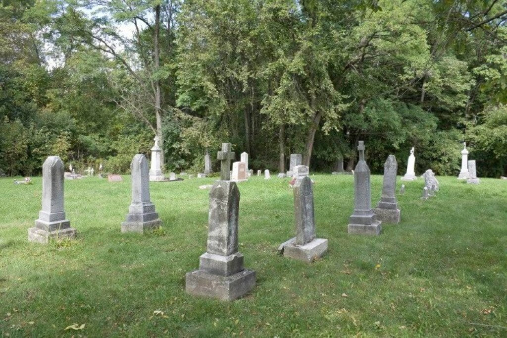 Holy Family Cemetery - Racine