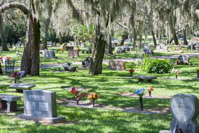 Oaklawn Memorial Gardens - Titusville