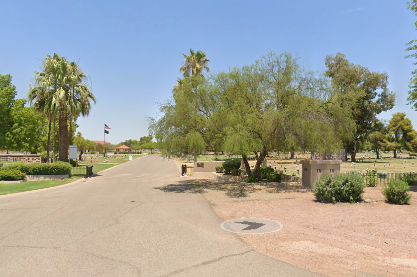 Shalom Memorial Park - Phoenix
