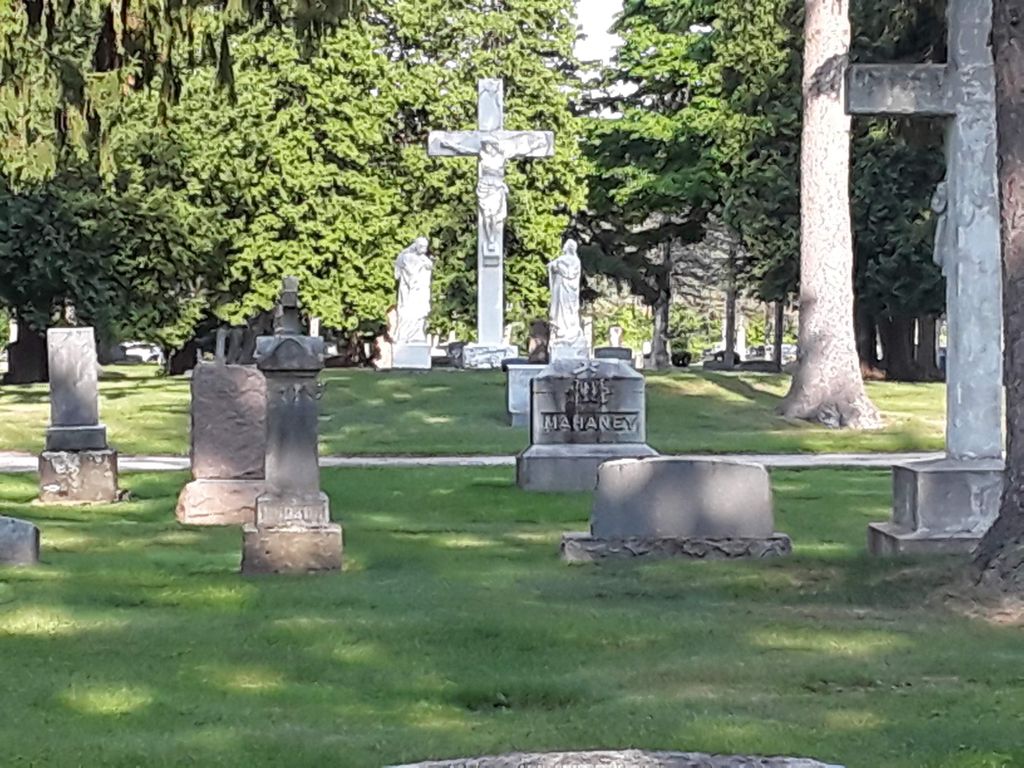 St Andrew Cemetery & Mausoleum - Saginaw