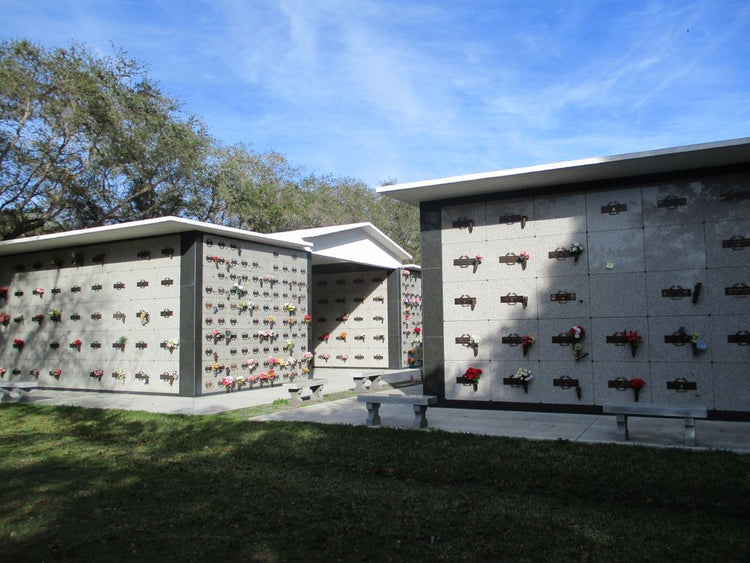 White City Cemetery Mausoleum - Fort Pierce