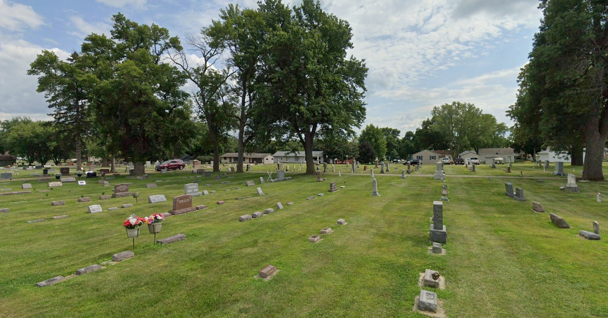 East Side Cemetery - Estherville