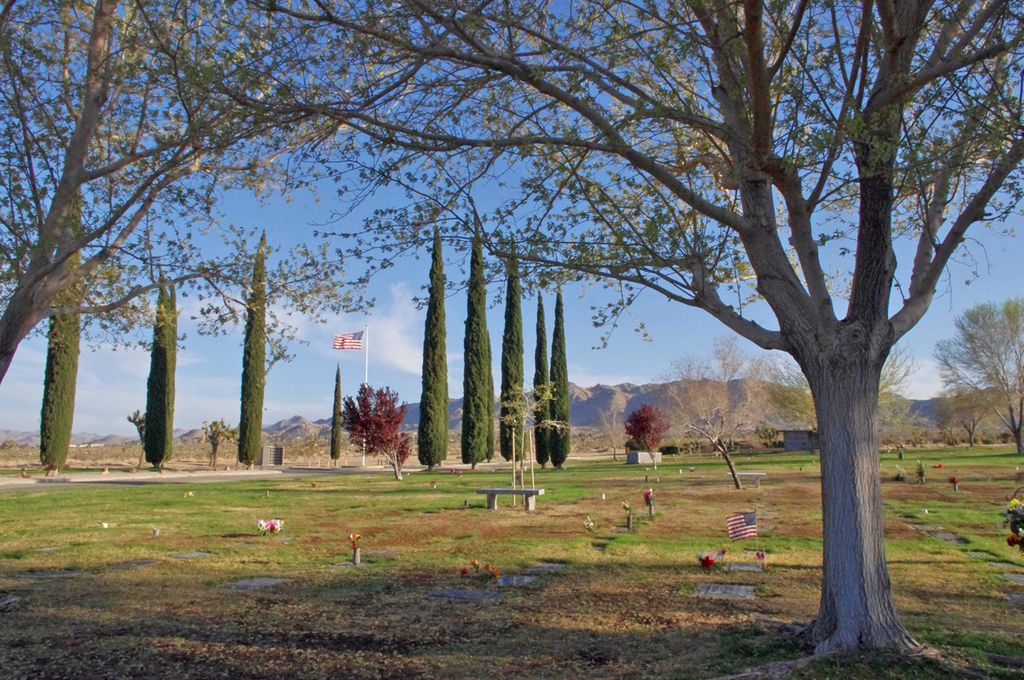 Mountain Valley Memorial Park - Joshua Tree