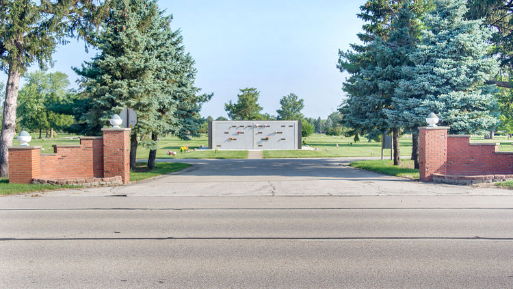 East Lawn Memorial Gardens - Bloomington