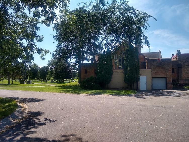 Crystal Lake Cemetery - Minneapolis