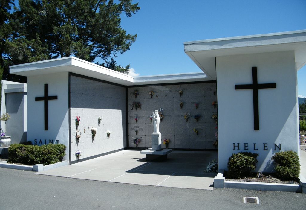 Holy Cross Cemetery - Saint Helena