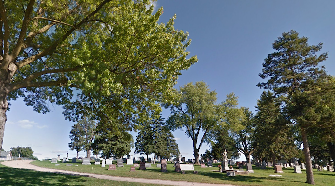 Holy Sepulchre Cemetery - Omaha