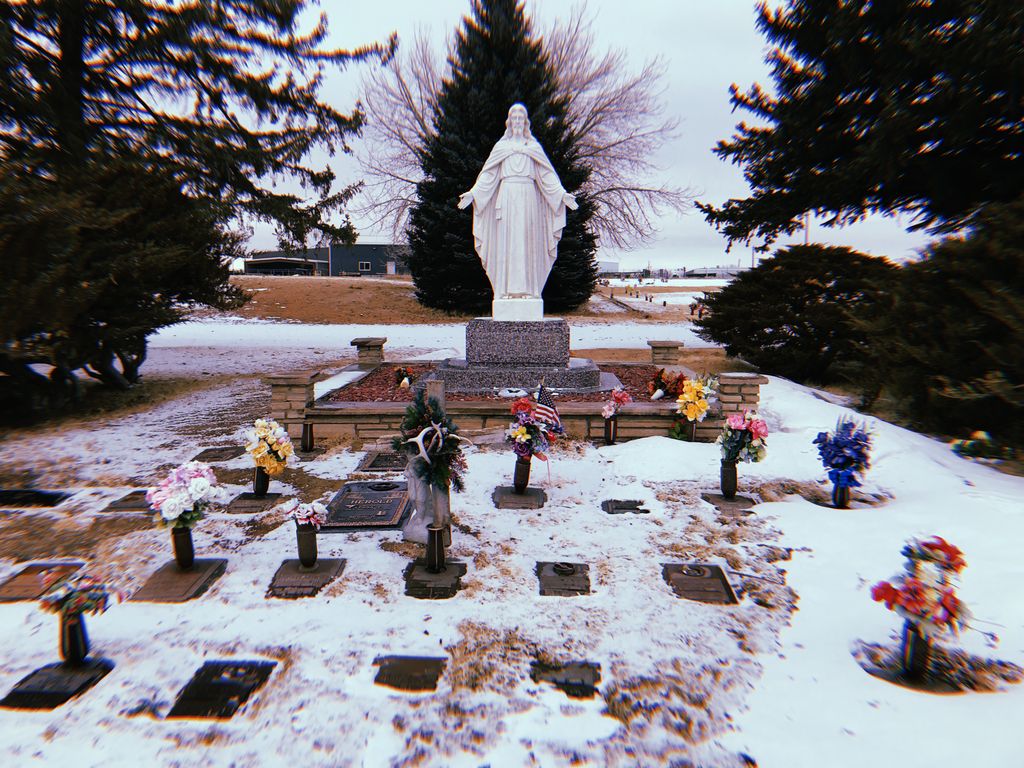 Wyoming Memorial Gardens (Natrona) - Casper