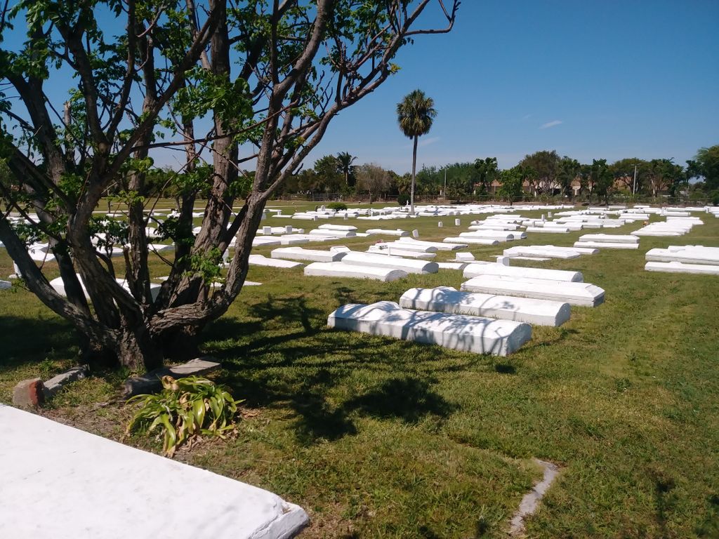 Delray Beach Memorial Gardens Municipal Cemetery - Delray Beach
