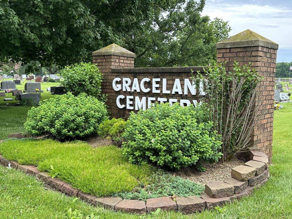 Graceland Cemetery - Fairbury
