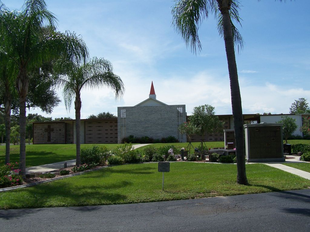 Gulf Pines Memorial Park - Englewood