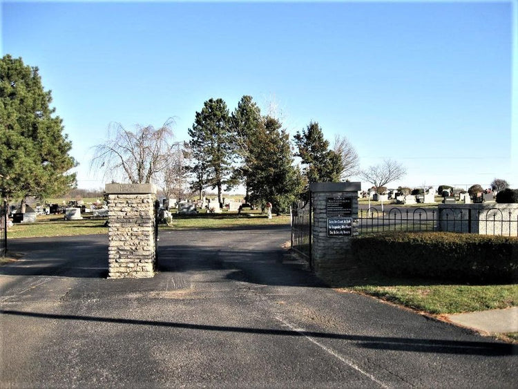 Rose Crest Cemetery - Versailles