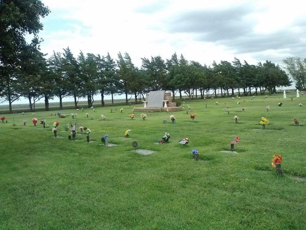 Restlawn Memorial Gardens - Liberal