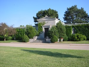Fairlawn Burial Park - Hutchinson