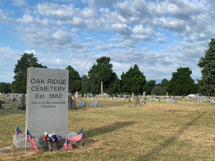 Oak Ridge Cemetery - Kennett