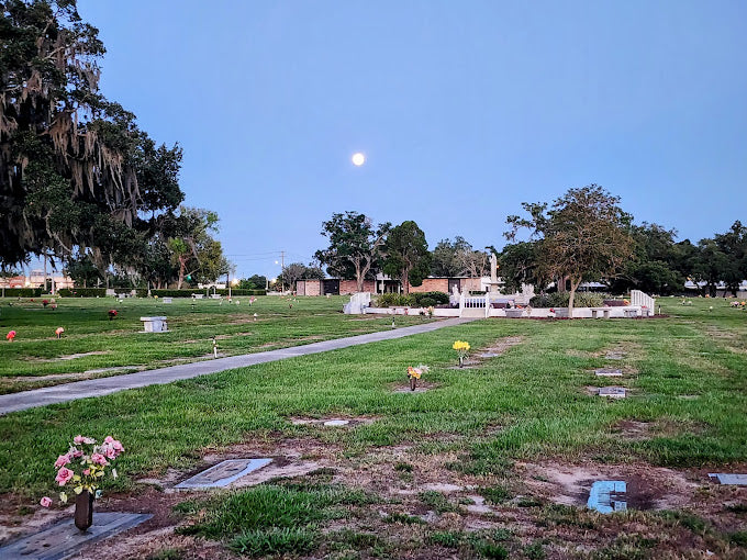 Lakeland Memorial Gardens - Lakeland