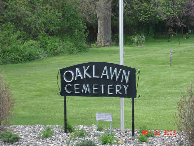 Oak Lawn Cemetery - Northfield
