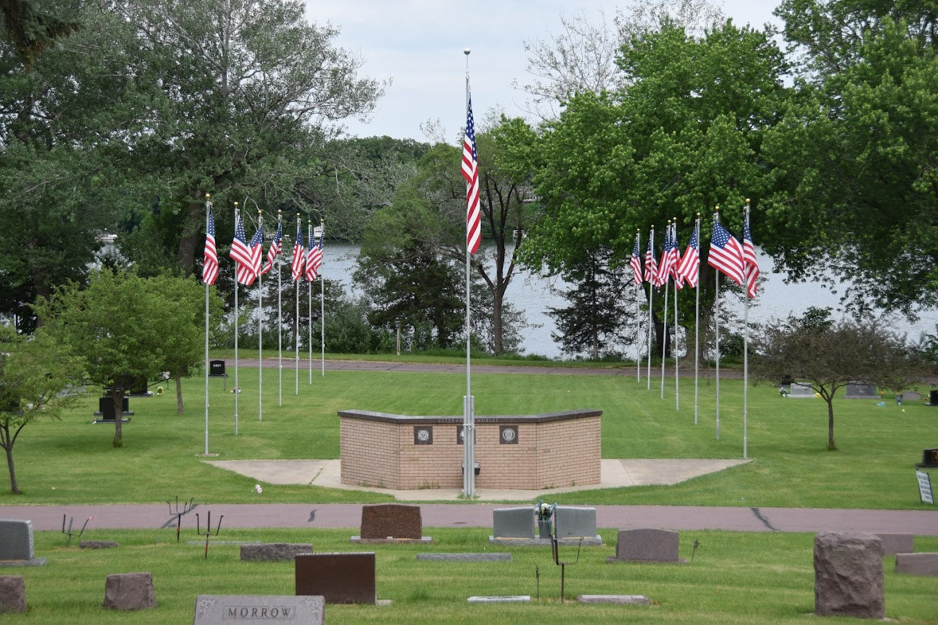 Lakeside Cemetery - Fairmont