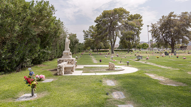 Resthaven / Carr-Tenney Memorial Gardens - Phoenix