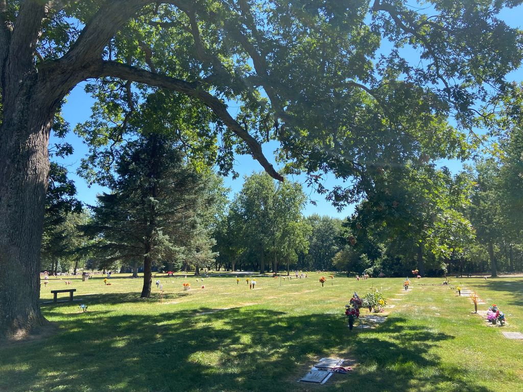 Saint Joseph Cemetery - Iowa City