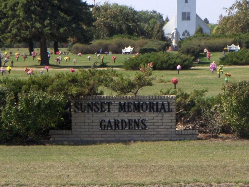Sunset Memorial Gardens - Jamestown