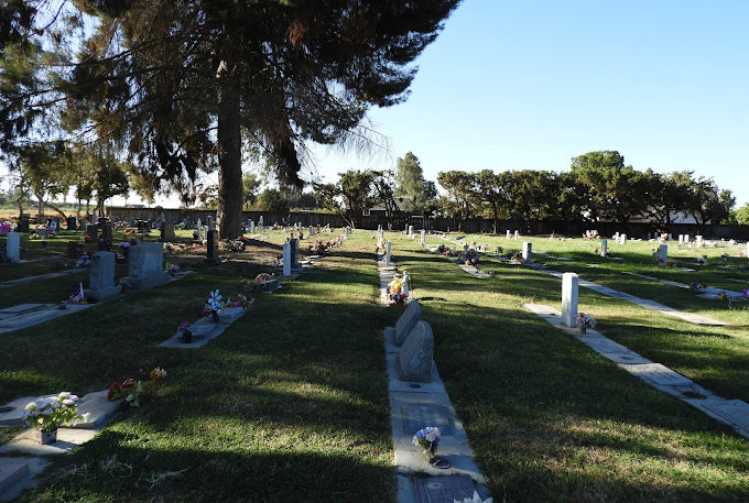 Golden Sunset Memorial Park - Kerman