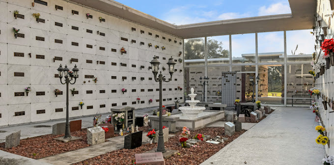 Forest Lawn Memory Gardens - Ocala