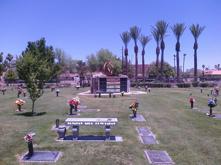 Mariposa Gardens Memorial Park - Mesa