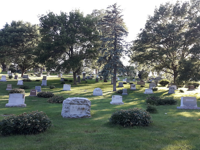 Forest Lawn Memorial Park - Omaha
