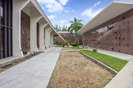 Forest Lawn Memorial Gardens South - Fort Lauderdale