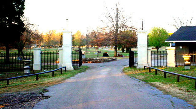 Rose Lawn & Holy Cross Cemetery - Fort Smith
