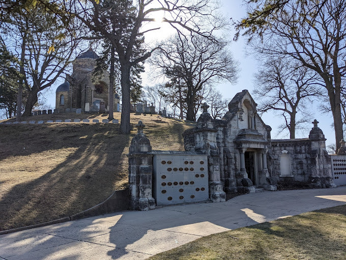 Calvary-Cemetery & Mausoleum - Milwaukee