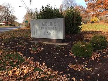 Moline Memorial Park - Moline