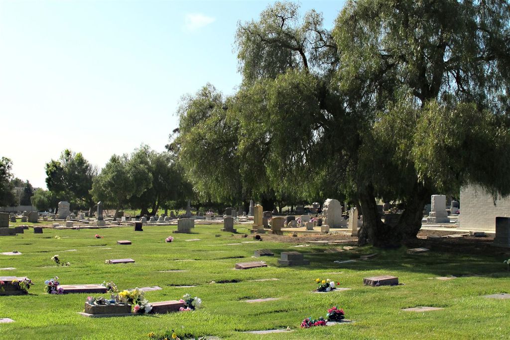Roselawn Cemetery - Livermore