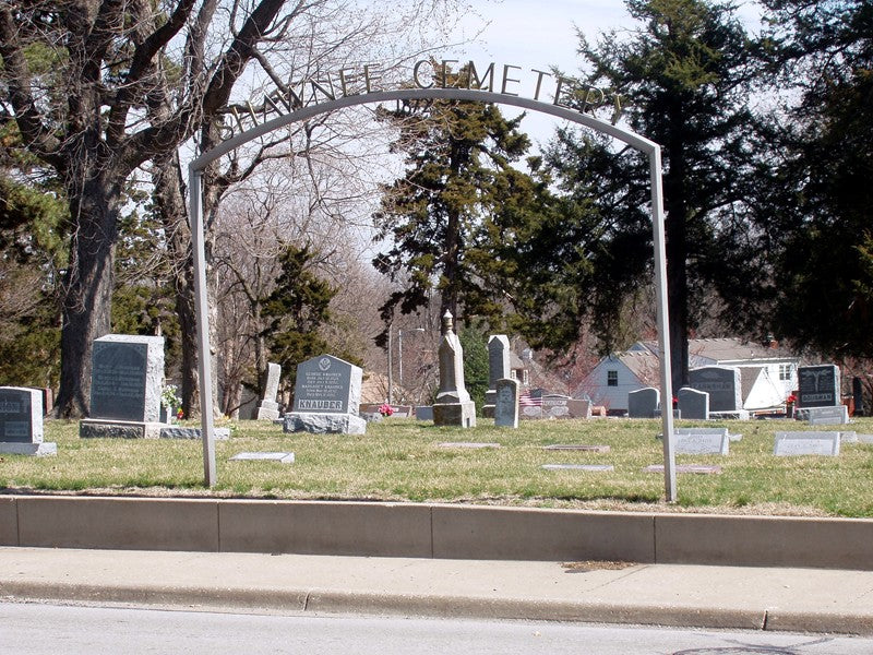 Shawnee Cemetery - Shawnee Mission