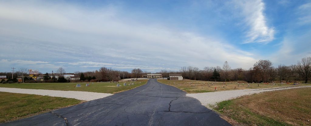 Lake Memorial Gardens - Osage Beach