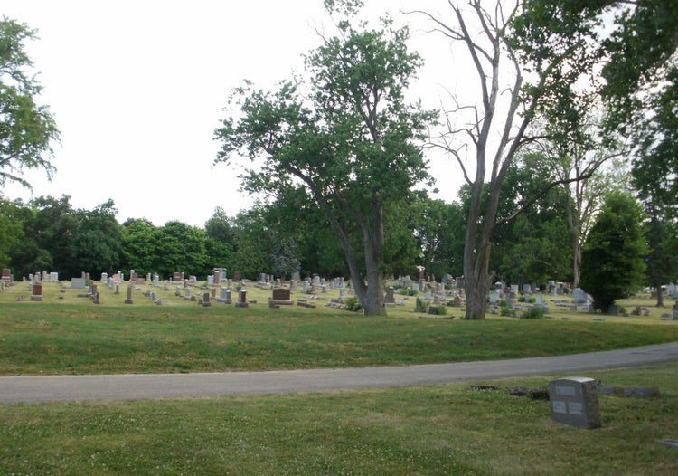 Lincoln Memorial Gardens (Lincoln Cemetery) - Urbana