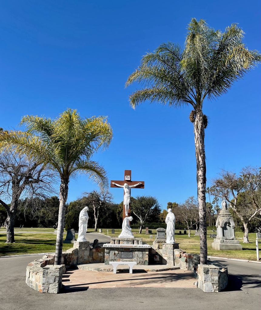 Holy Cross Cemetery - Pomona