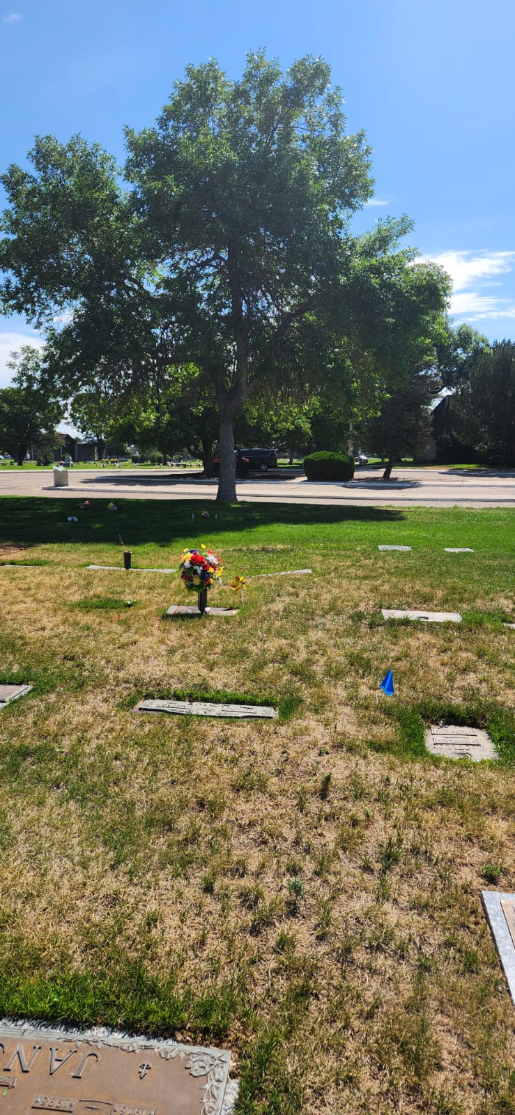 Multiple Graves for Sale – OLINGER CEMETERY (2 Spots, Plots 191-D 1 & 2 @ Garden of Roses)