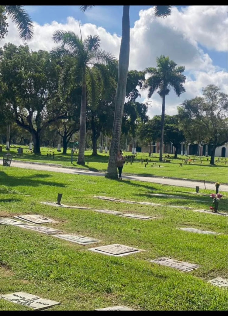 Multiple Graves for Sale – Miami Memorial Park Cemetery - Miami (3 Spots, Lot 15 space 1 and 2, Lot 18 space 2)
